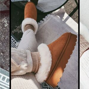 🍂🐻The Autumn// Tan faux fur lined platform slippers